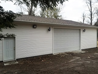 Pole Barns and Garages